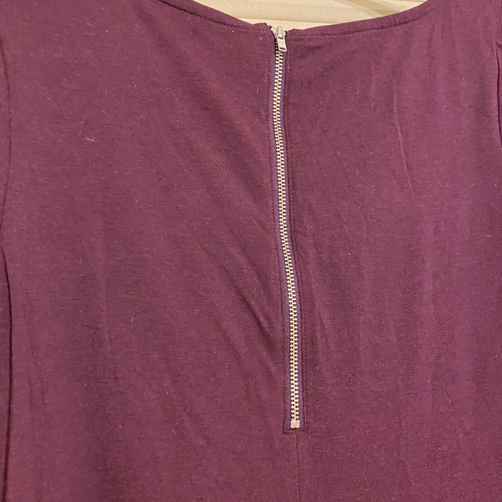 Express Burgundy Long Sleeve Swing Dress Size Medium Fit & Flare Open Back - Picture 5 of 8